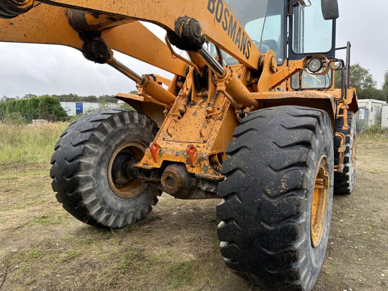 Hyundai HL769 Wheel Loader: Power and Performance